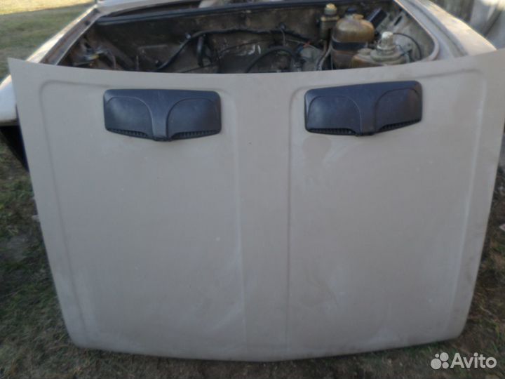 Капот на ваз-2106