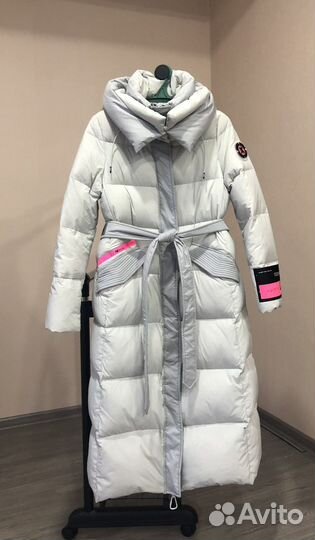 Пуховик женский