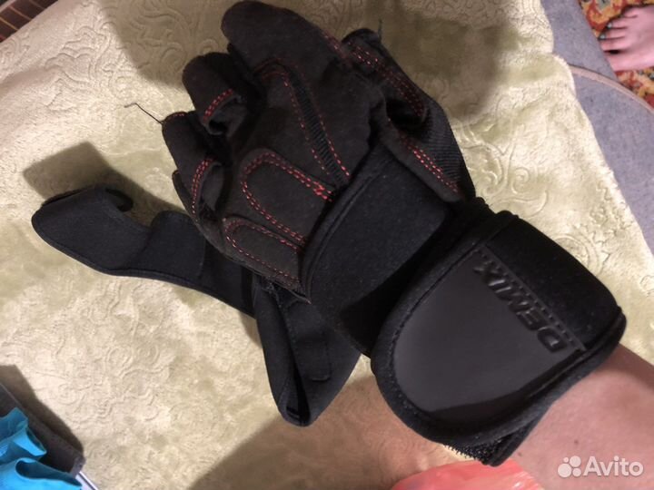 Перчатки для спорта