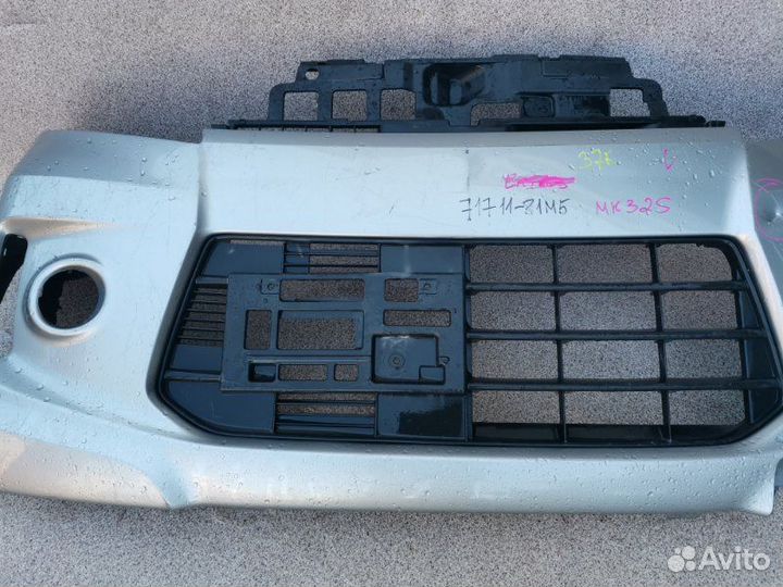 Бампер перед. suzuki spacia