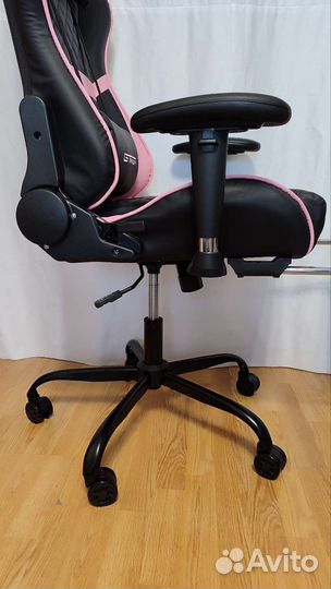 Геймерские кресла компьютерные бесплатная доставка