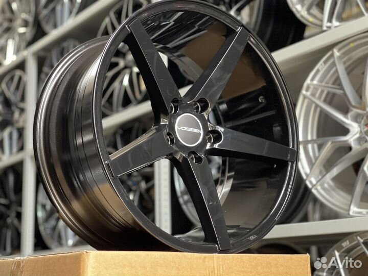 Диски Vossen VPS303 R18