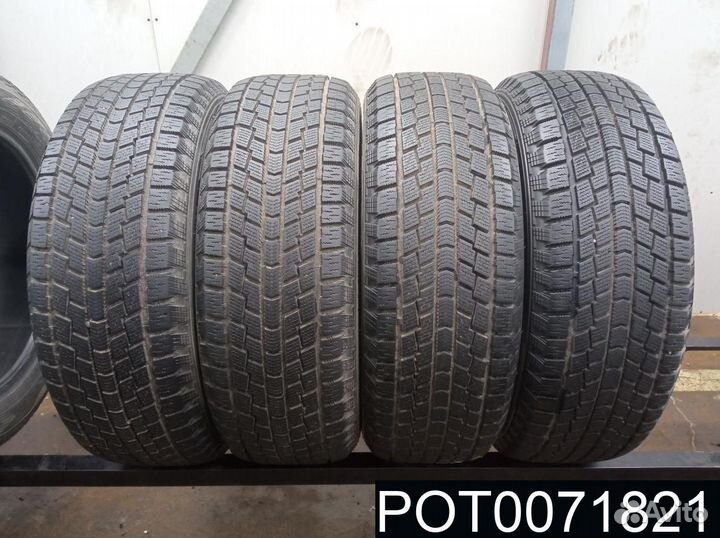Hankook Nordik IS RW08 225/60 R17 99P
