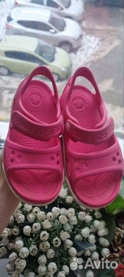 Сандалии для девочки crocs 26 (c9)