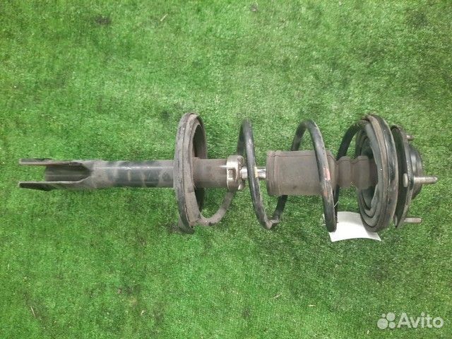 Амортизатор подвески передний Mitsubishi Colt Plus