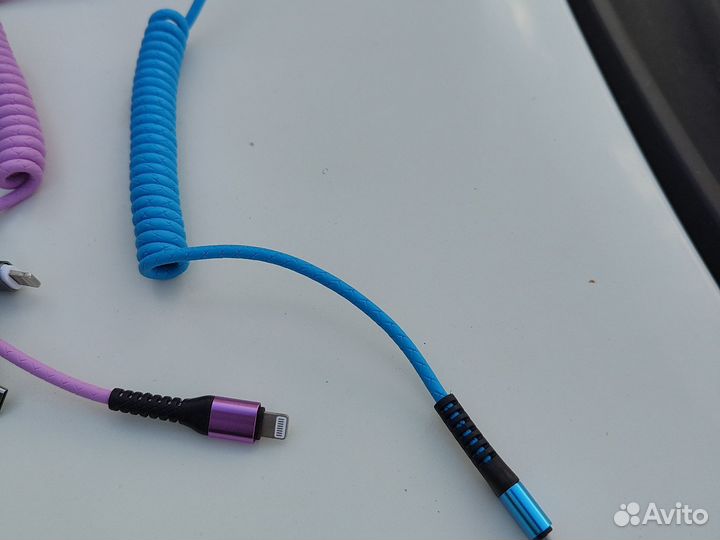 Шнур для зарядки телефона