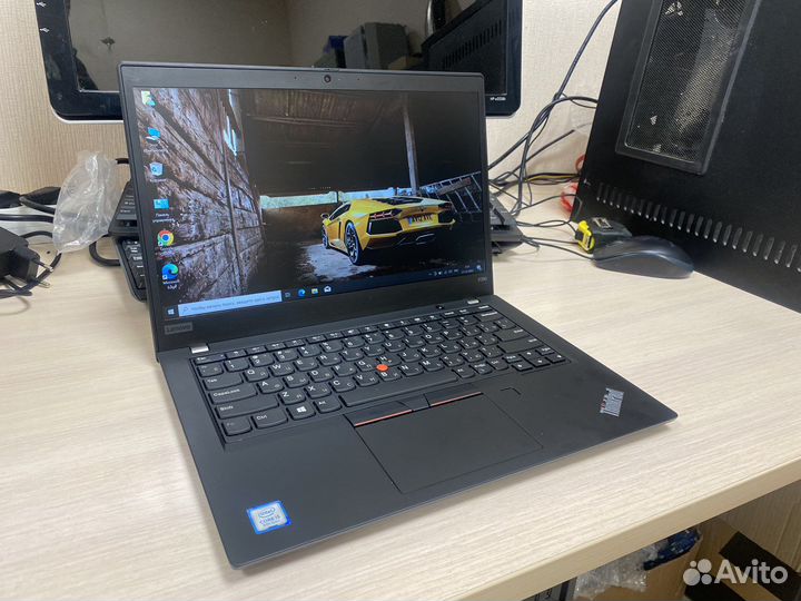 Lenovo Thinkpad X390 i5 8265u, ips FullHD