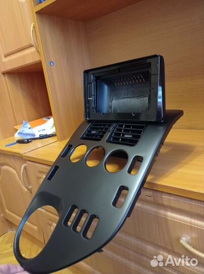 Рамка под 2х диновую магнитолу на заказ Вито 638