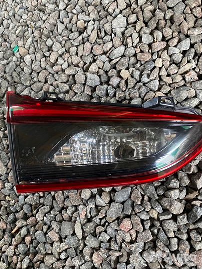 Фонарь внутренний левый mazda 6 gj