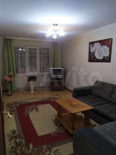 2-к. квартира, 56 м², 2/5 эт.