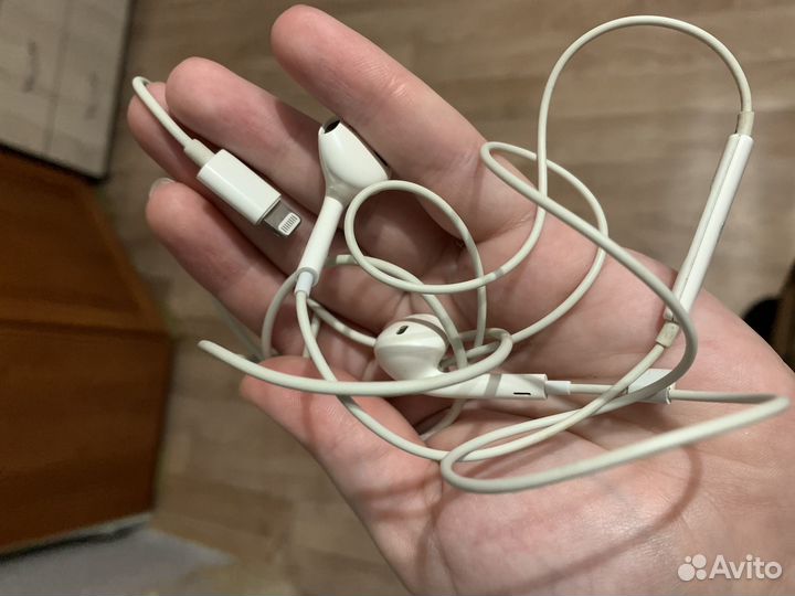 Наушники на айфон оригинал