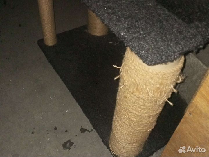 Лежанка и когтеточка