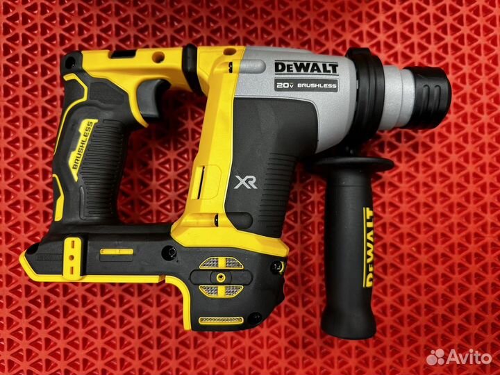 Бесщеточный перфоратор Dewalt DCH172N