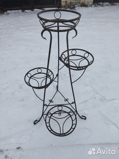 Подставка для цветов