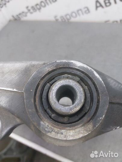 Рычаг задний левый Jeep Grand Cherokee WK2 3.0D