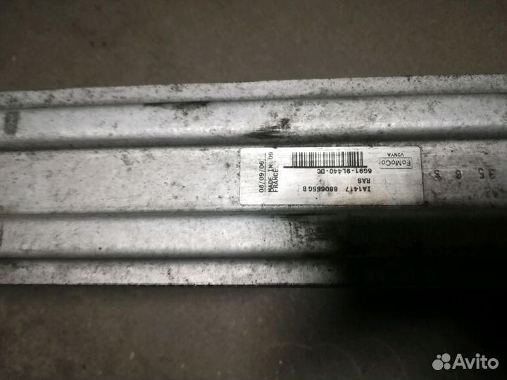 Радиатор интеркулера вольво 31338474