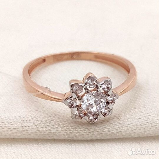 Золотое кольцо 585 пробы Цветок 17,5 р