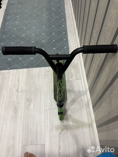 Трюковой самокат