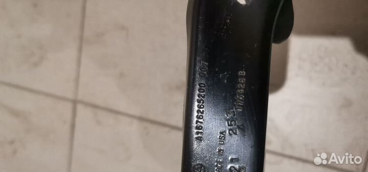 Консоль крепления бампера переднее Mercedes-Benz G