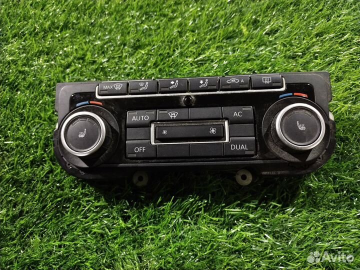 Блок управления климат-контролем Volkswagen Tiguan