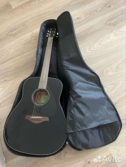 Акустическая гитара yamaha fg800