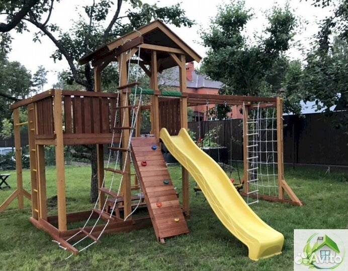 Детская площадка для всей семьи