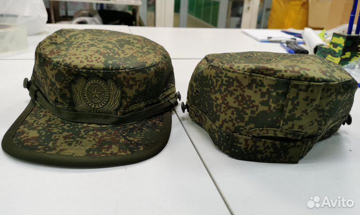 Кепка мо зеленый пиксель