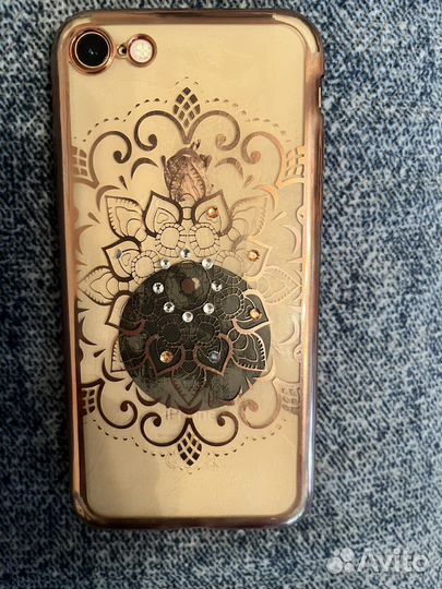 Чехол на iPhone 8