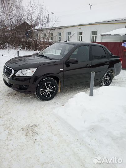 Автомобиль Датсун р15