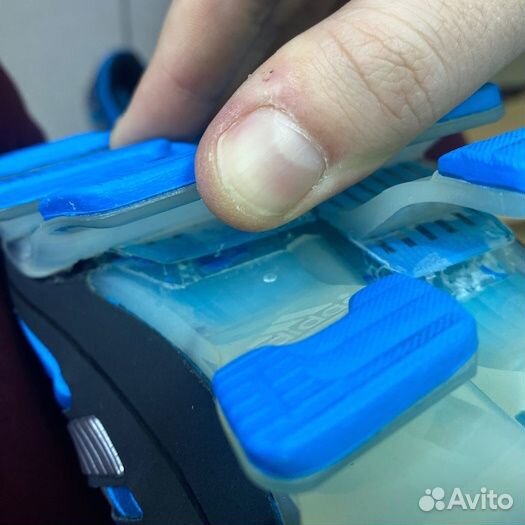 Кроссовки Adidas Springblade G98611 нужен ремонт