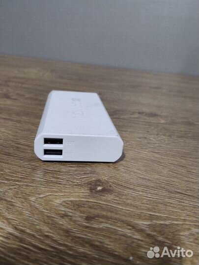 Canyon power bank 10000 новый