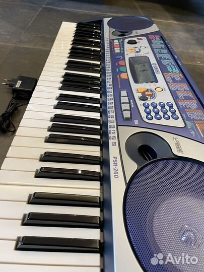 Синтезатор Yamaha PSR 260
