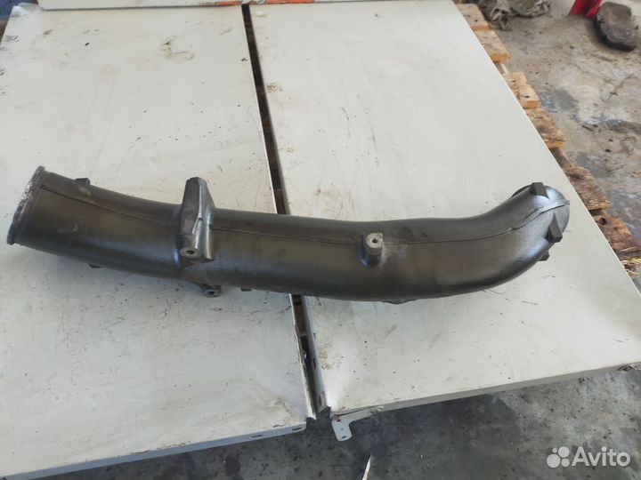 Патрубок интеркулера впускной / DAF