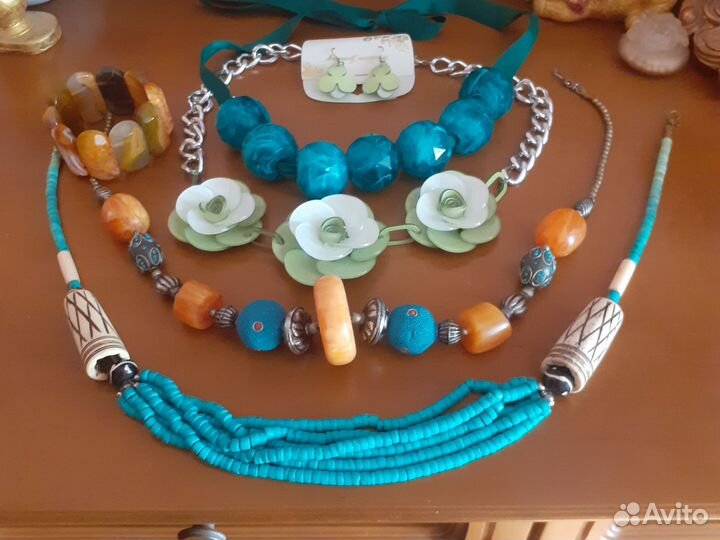 Колье,серьги,браслет кольца крупный камень