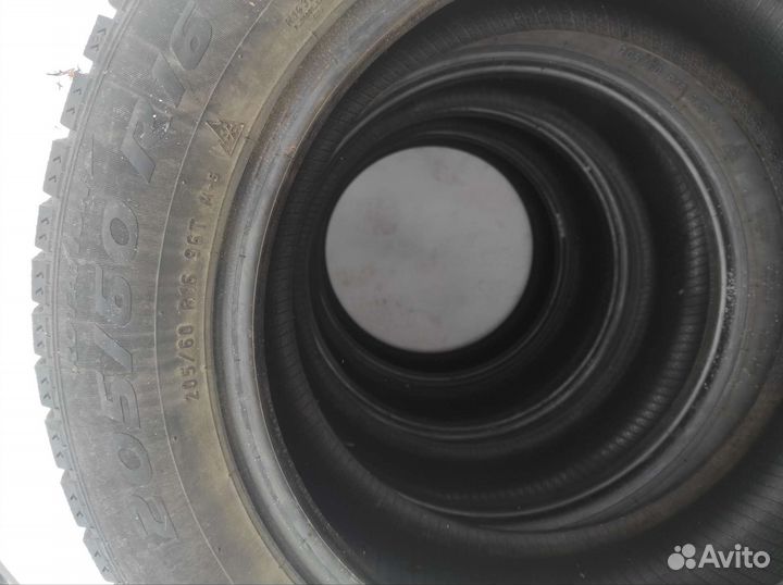 Pirelli Ice Zero 205/60 R16 96T