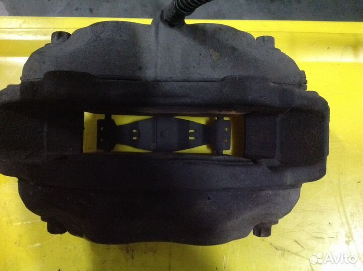 Тормозные суппорты для мерседес 221 кузов