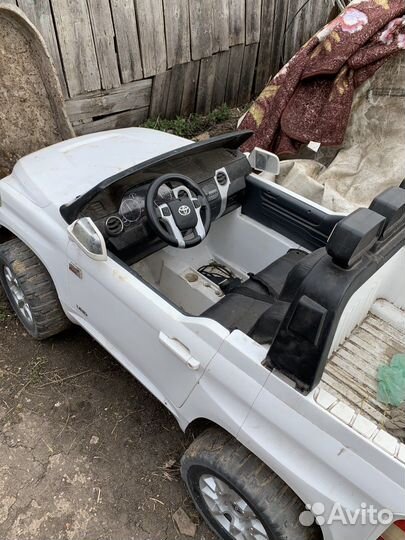 Детский электромобиль toyota tundra