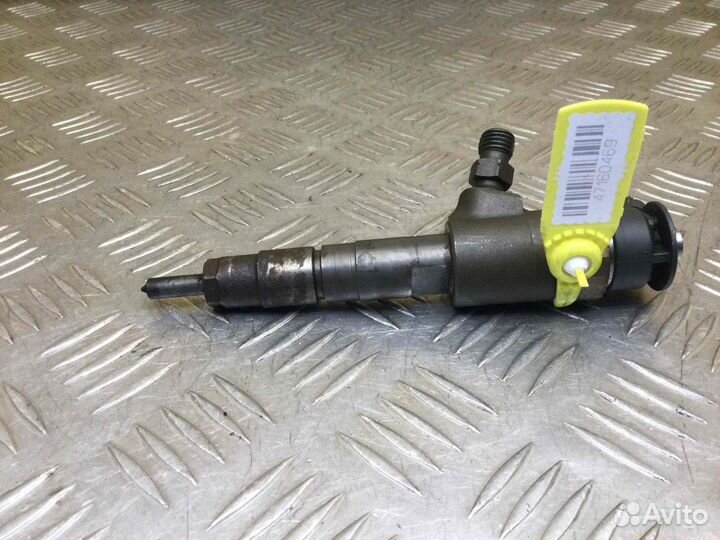 Форсунка Peugeot 307 0445110340 9h06