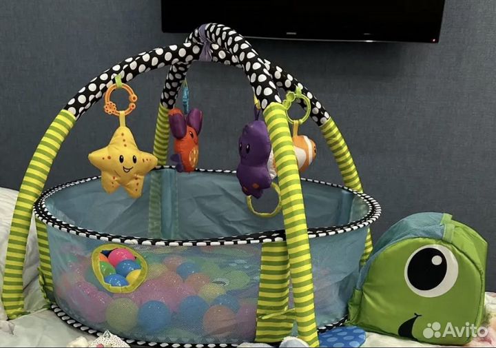 Развивающий коврик,сухой бассейн