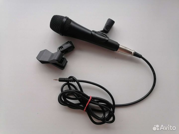 Микрофон вокальный динамический