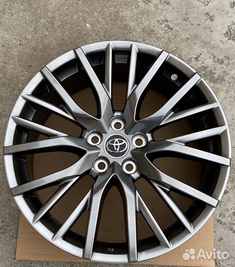 Диски R*18/5x114.3 Lexus,Camry,Corolla,V50