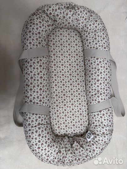 Кокон для новорожденных