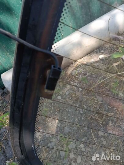 Стекло задние Шевроле Ланос заз шанс