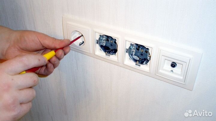 Замена блока выключателей туалет/ванна/кухня