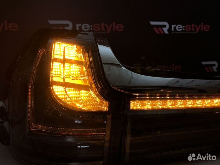 Стопы Lexus LX570 с 2016 Black Vision D1818