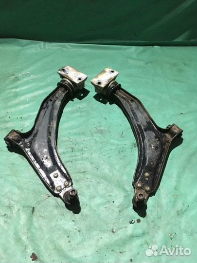 Рычаги подвески передние Land Rover Freelander