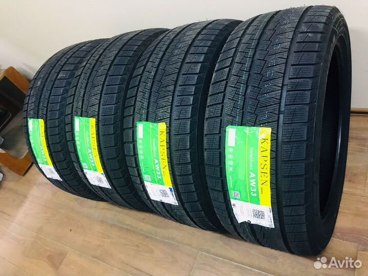 Kapsen SnowShoes AW33 225/40 R18 92H