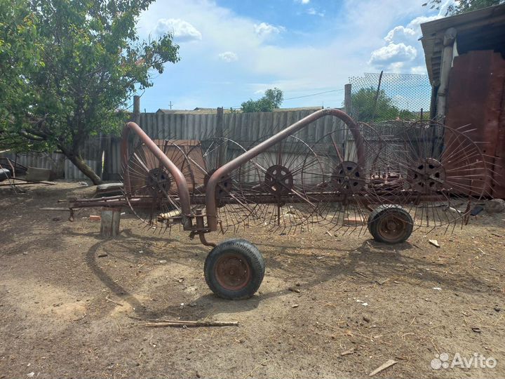 Грабли Кормилец 5 колес, 1978