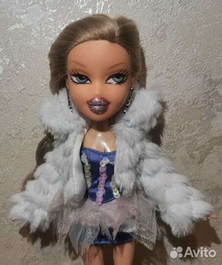 Шуба для куклы bratz