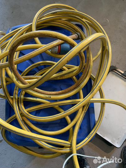 Шланг поливочный, грабли